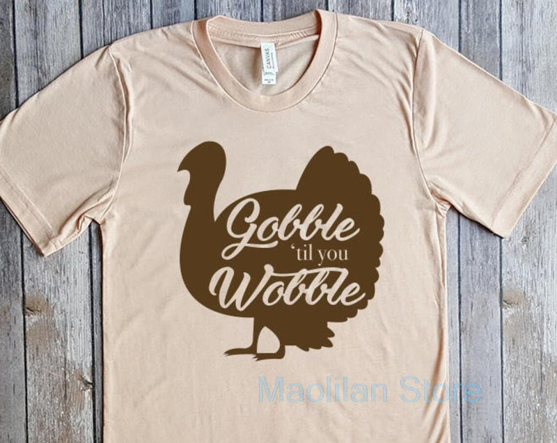 T-shirt amusant de Thanksgiving « Gobble Til You Wobble »